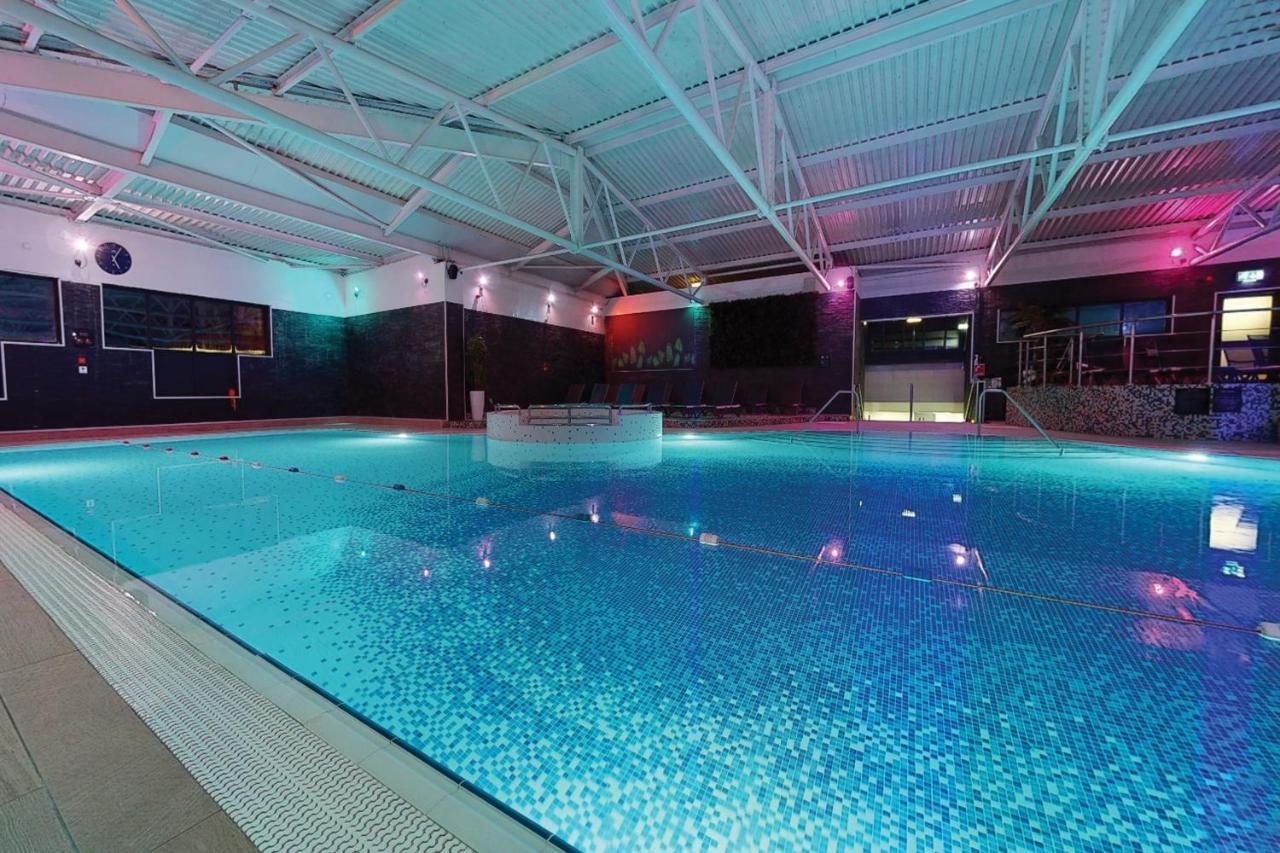 Village Hotel Manchester Cheadle Cheadle  Dış mekan fotoğraf