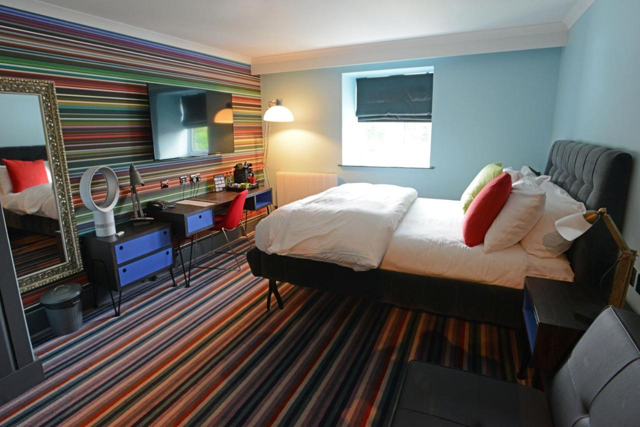 Village Hotel Manchester Cheadle Cheadle  Dış mekan fotoğraf